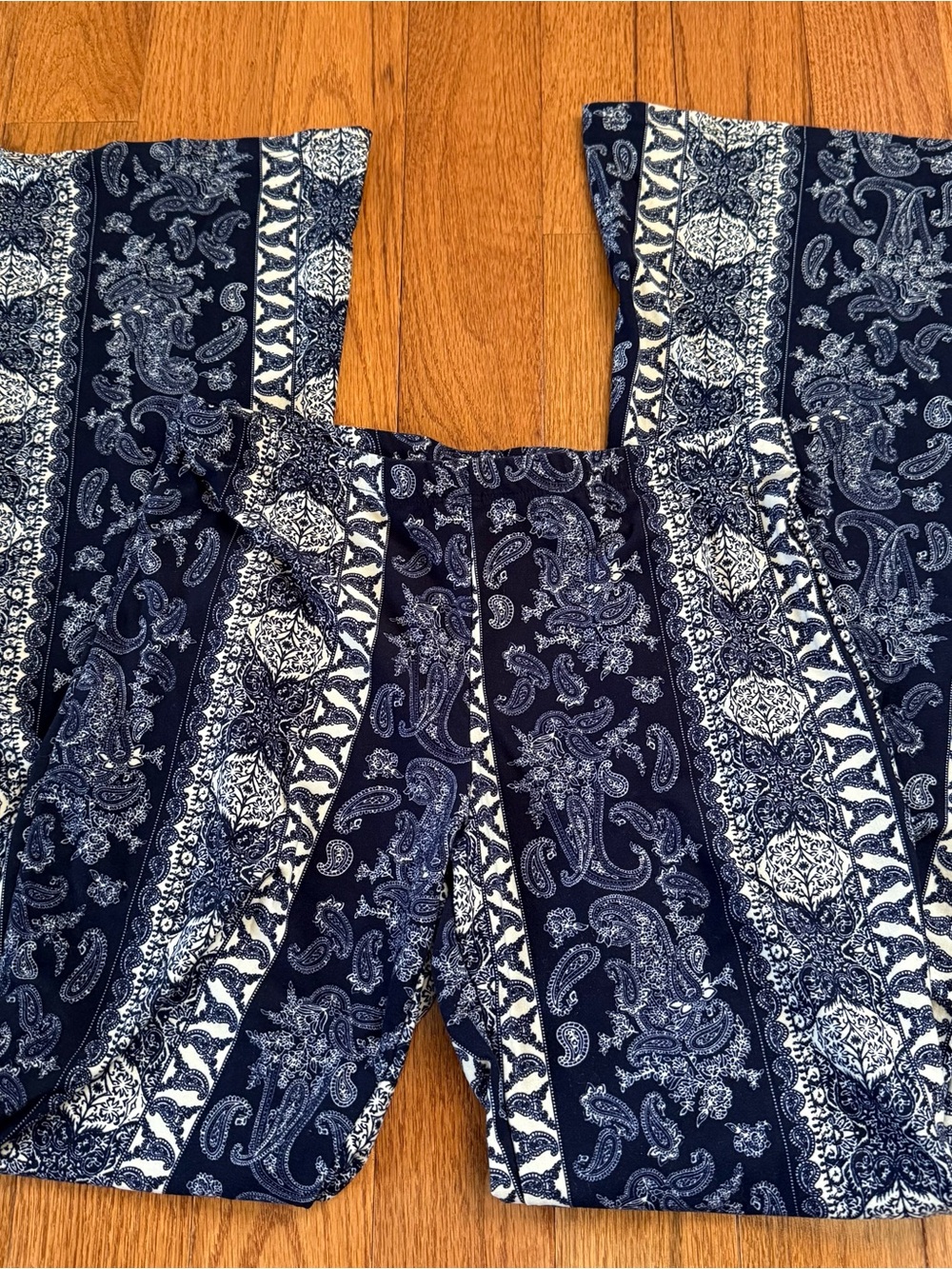 Blu Planet Navy and White Paisley Wide-Leg Pants